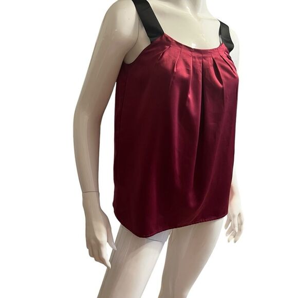 LOFT Elegant Burgundy Satin Cropped Top size XS - Picture 4 of 6
